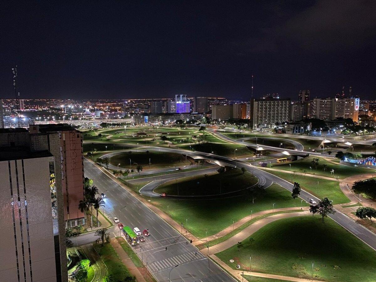 Flat Encantador No 11º Com Vista Pra Torre De Tv Brasilia Exterior foto